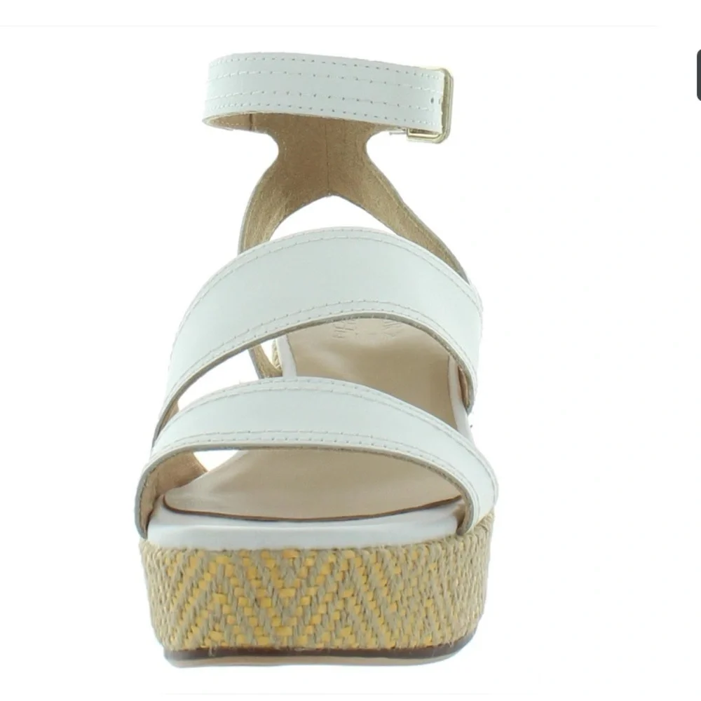 NWT Naturalizer sz 10.5 Ursa white leather espadrille sandals
